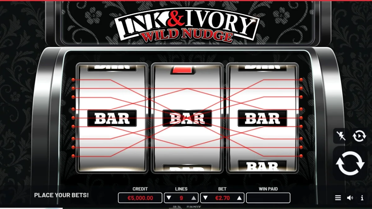 Tampilan antarmuka slot Ink & Ivory di perangkat seluler